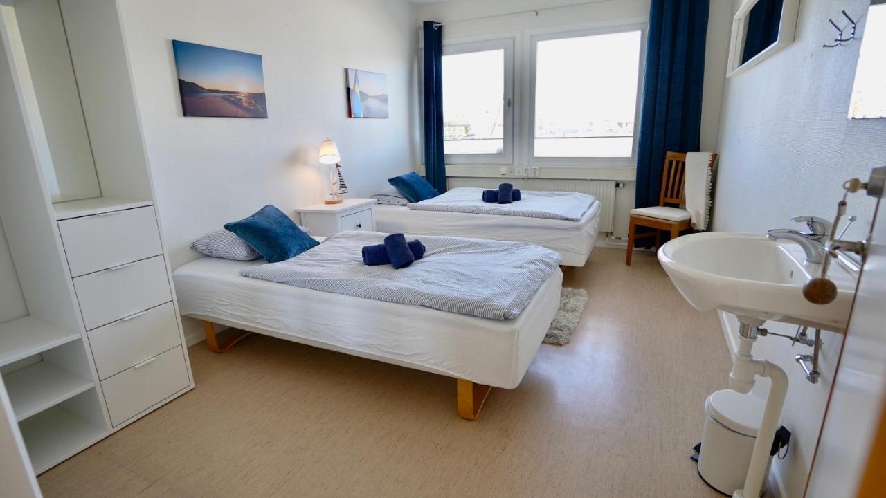 Henans Hostel In The Marina Luaran gambar